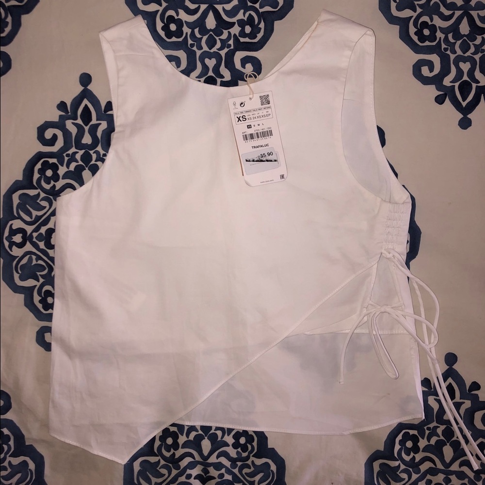 Asymmetrical ZARA crop top